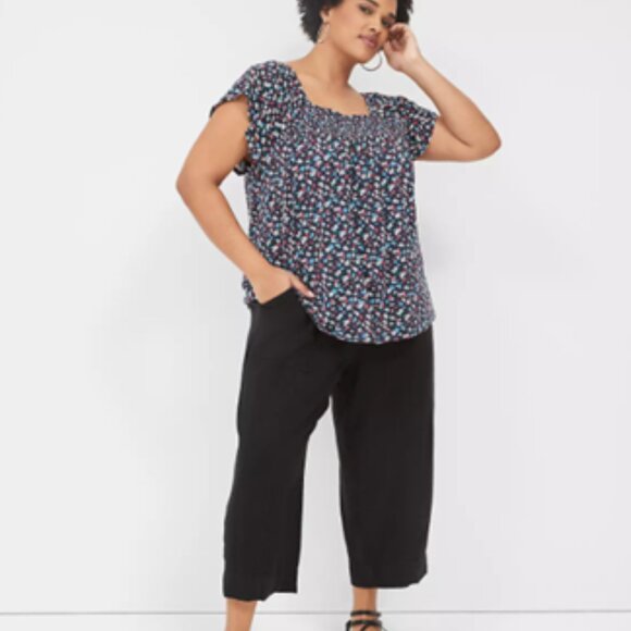 LANE BRYANT NWOT Size 18/20 Relaxed Eyelet-Sleeve Smocked-Neck Top Blue Floral - Picture 3 of 3